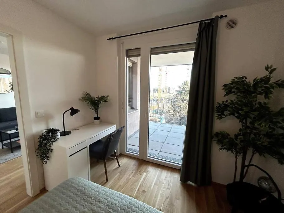 Stilvolle Wohnung Mit Balkon Vienna 0*,