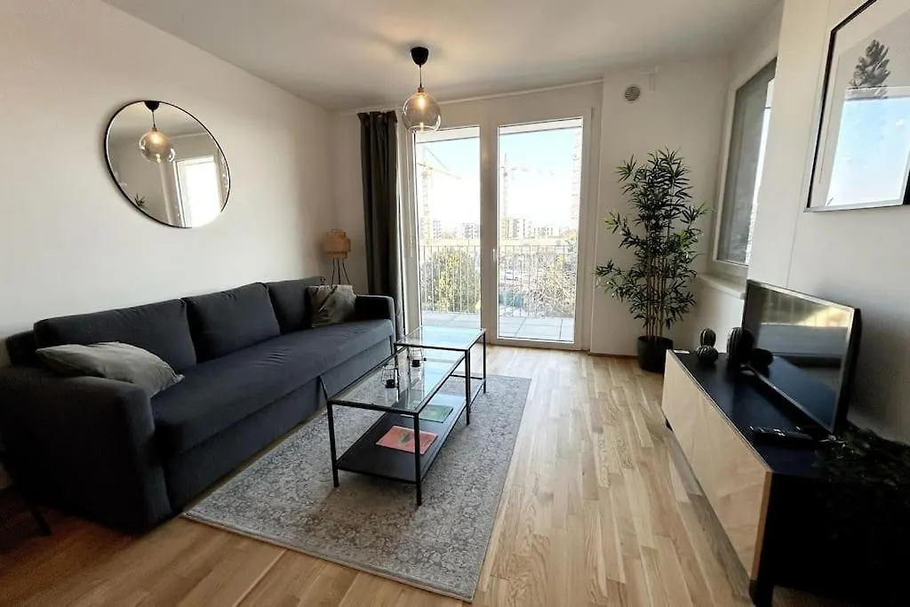 Stilvolle Wohnung Mit Balkon Vienna